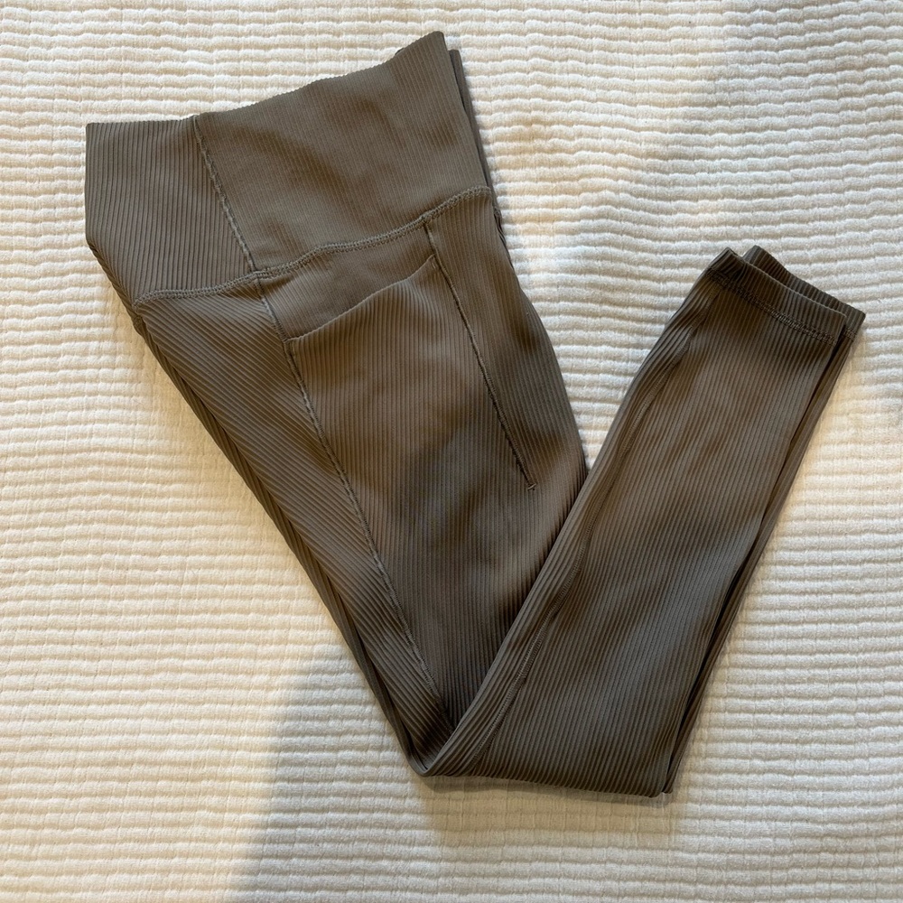 Athleta Ribbed Leggings 7/8